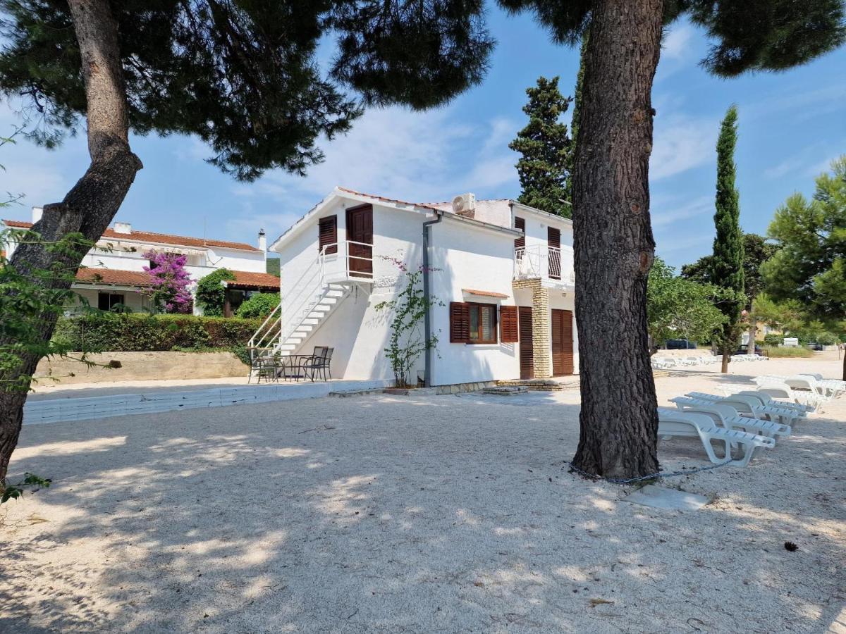 5 Meters From The Sea With Private Beach - 70M2 Colibri Sunset Apartments Sveti Petar  Zewnętrze zdjęcie