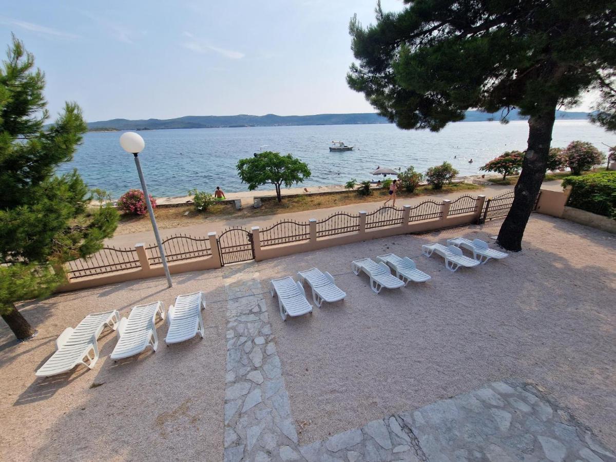 5 Meters From The Sea With Private Beach - 70M2 Colibri Sunset Apartments Sveti Petar  Zewnętrze zdjęcie