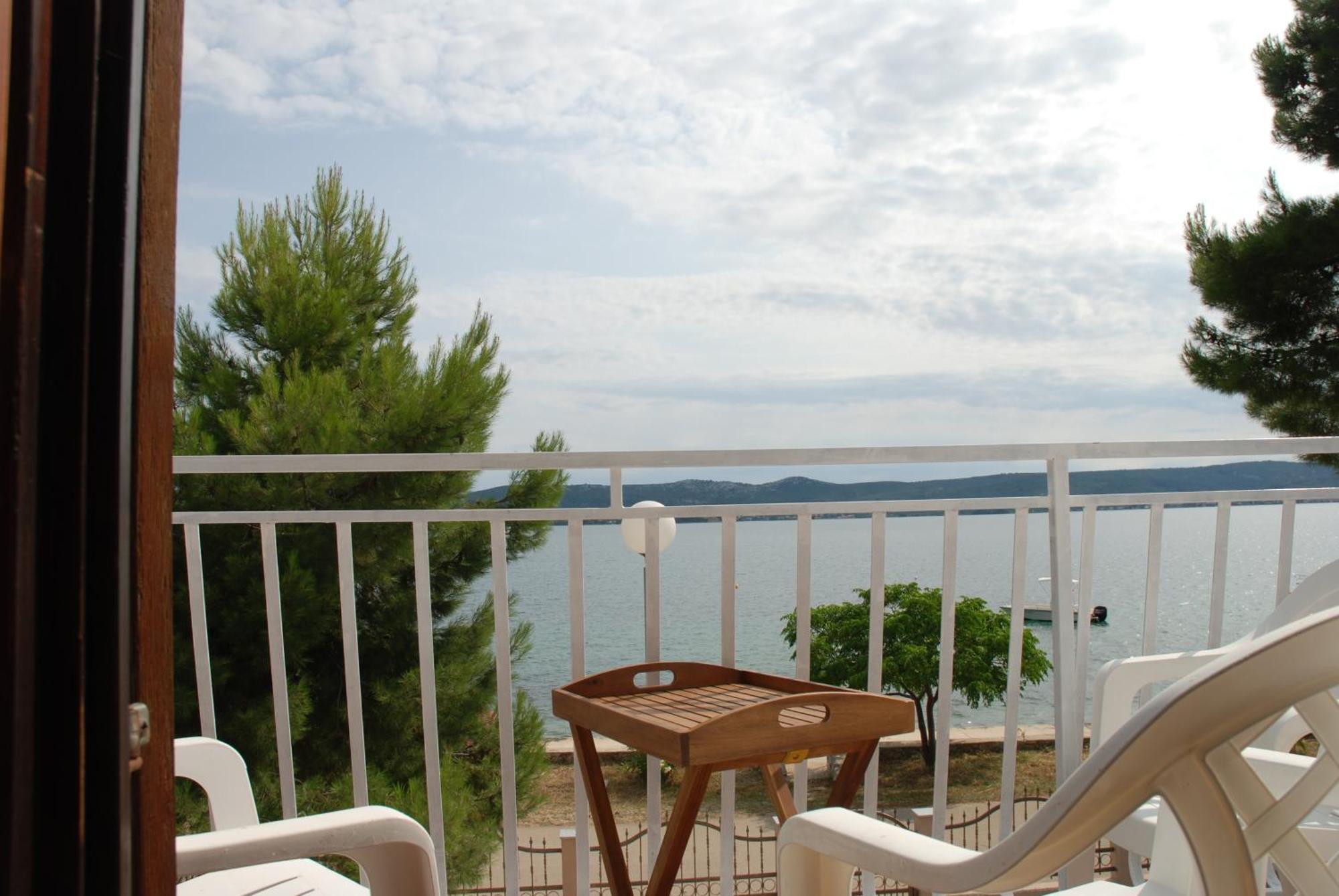 5 Meters From The Sea With Private Beach - 70M2 Colibri Sunset Apartments Sveti Petar  Zewnętrze zdjęcie